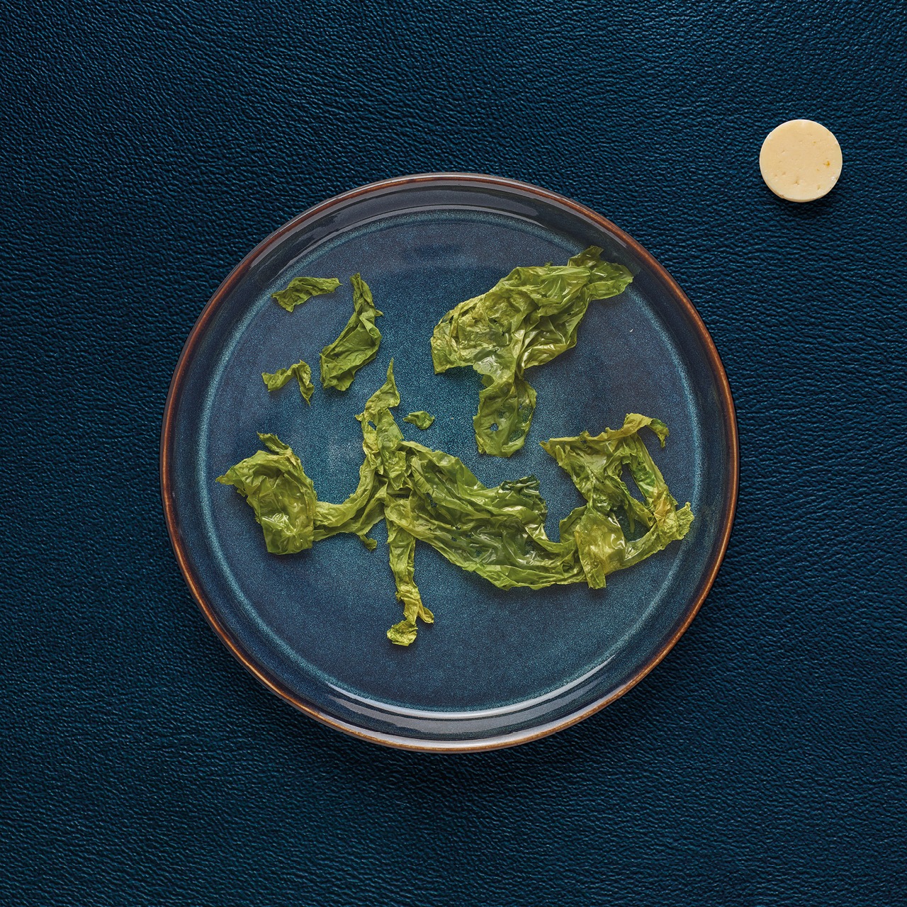 Anretninger der passer til KEN STORKOEKKENs visuelle identitet - Cameleon Creatives